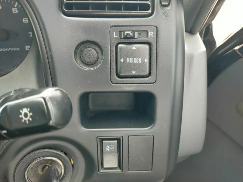 RAV4 J
