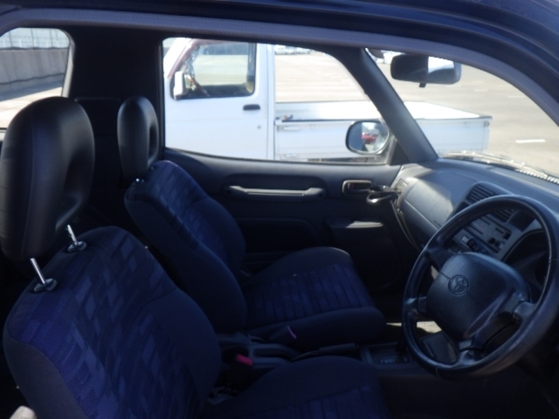 RAV4 J