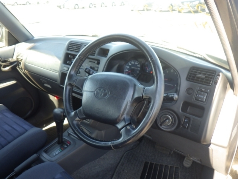 RAV4 J