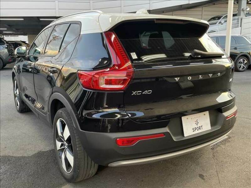 XC40