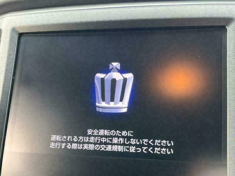 CROWN