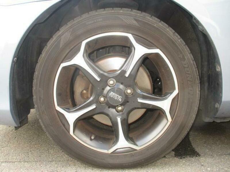 COROLLA FIELDER