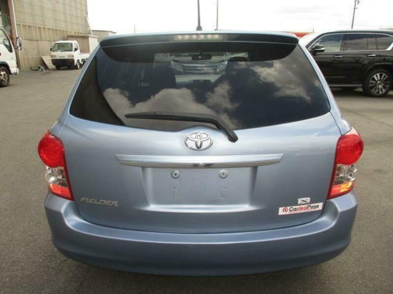 COROLLA FIELDER