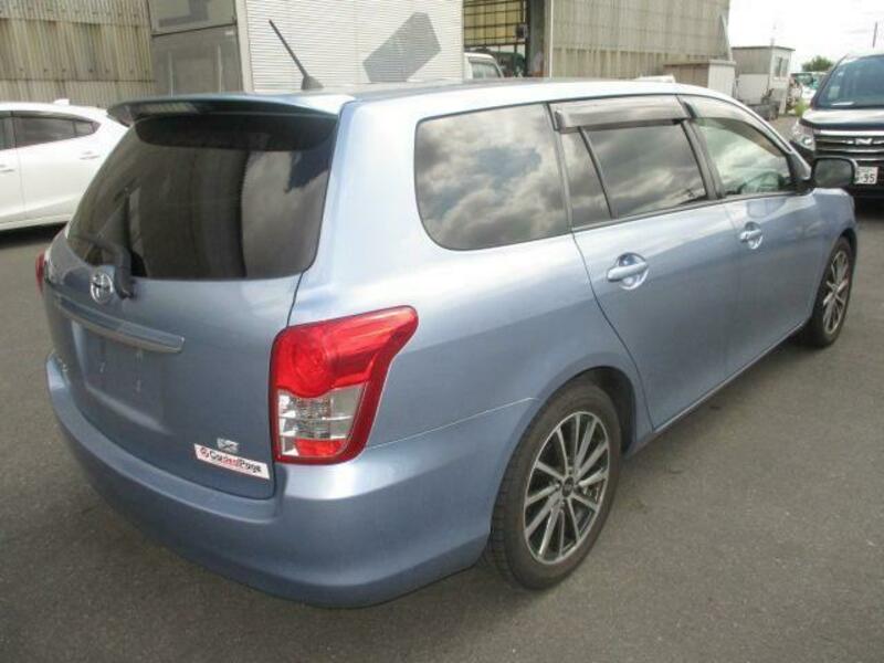 COROLLA FIELDER