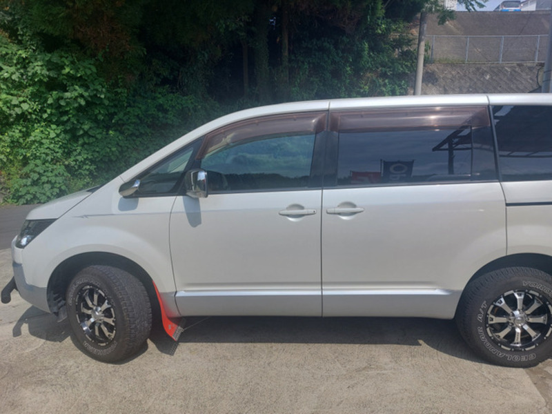 DELICA D5