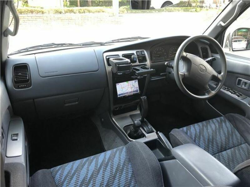 HILUX SURF