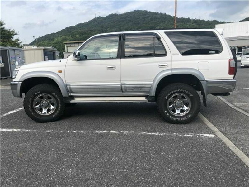 HILUX SURF