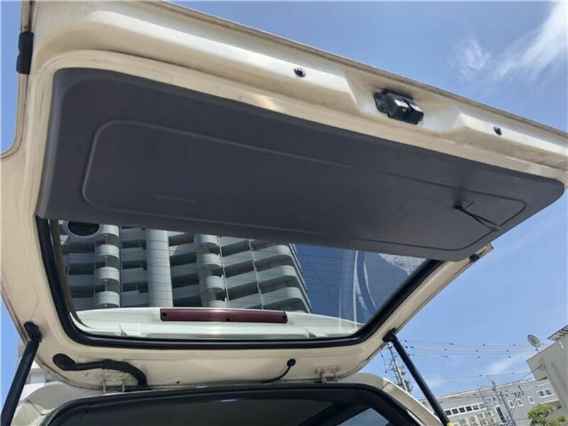 HILUX SURF