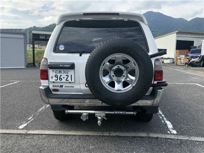 HILUX SURF