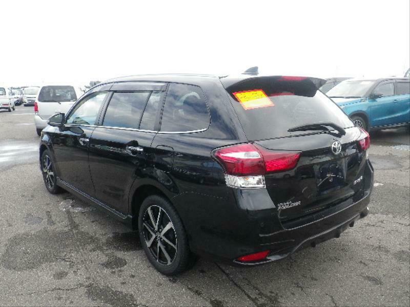 COROLLA FIELDER