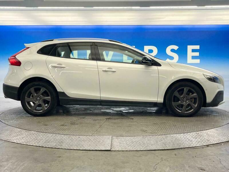 V40