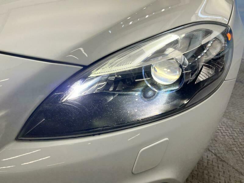 V40