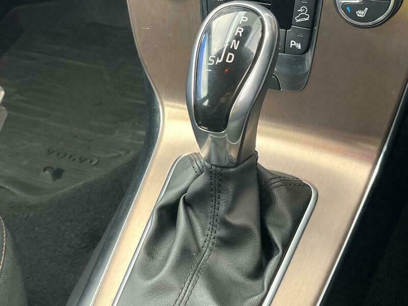 V40