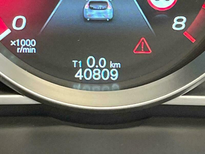 V40
