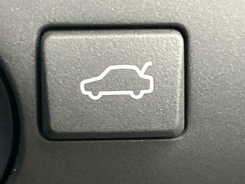 V40