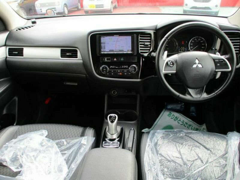 OUTLANDER PHEV