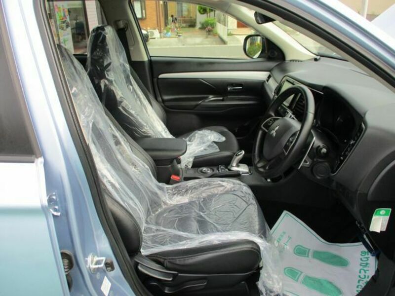 OUTLANDER PHEV