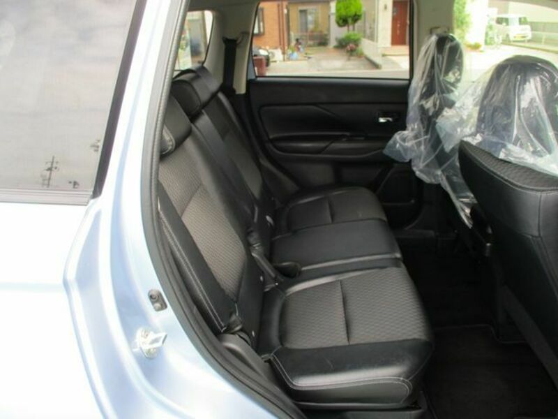 OUTLANDER PHEV