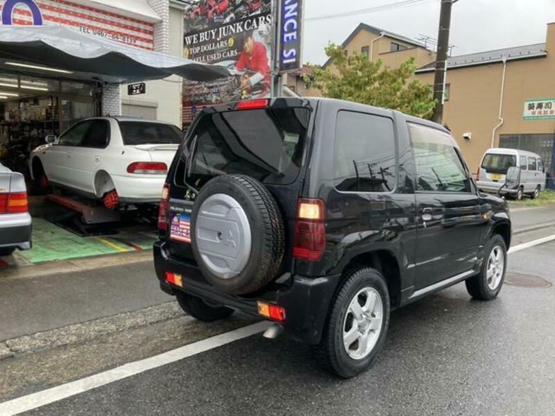 PAJERO MINI-16