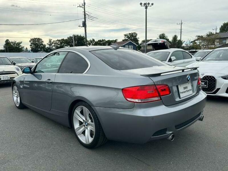3 SERIES