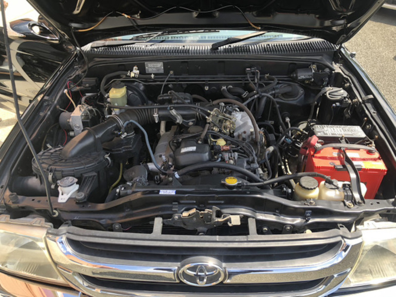 HILUX