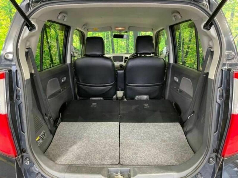 WAGON R-9