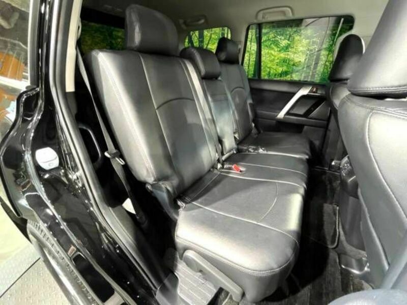 LAND CRUISER PRADO-8