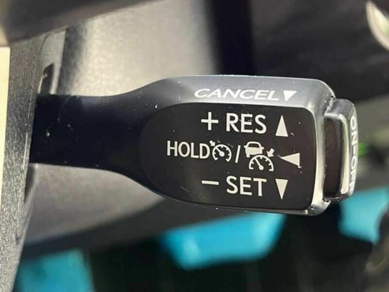 PRIUS-5