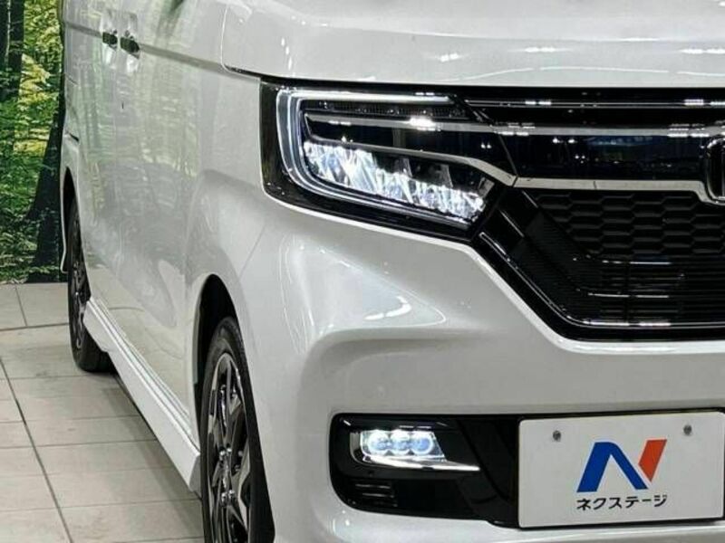 N BOX CUSTOM-12