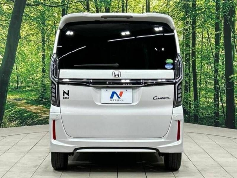 N BOX CUSTOM-15