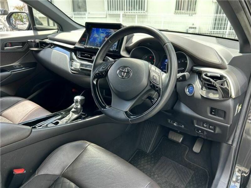 C-HR-7