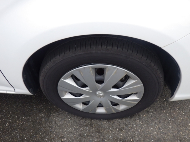 COROLLA AXIO