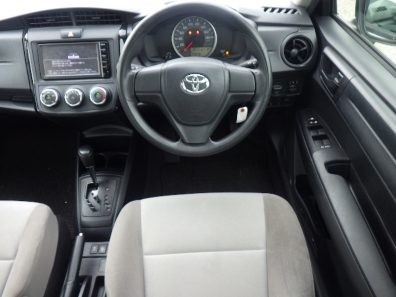 COROLLA AXIO