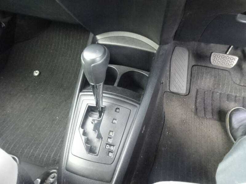 COROLLA AXIO