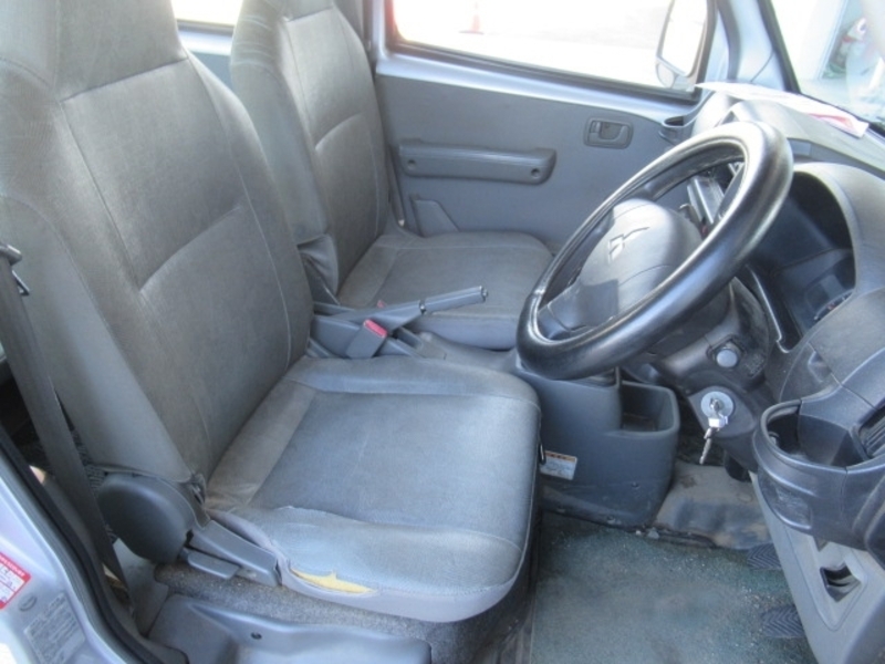 MINICAB VAN
