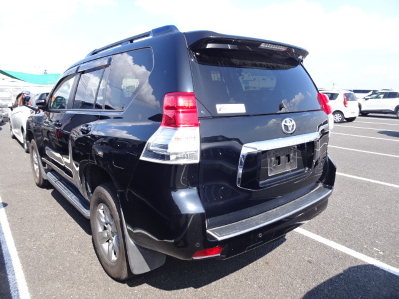 LAND CRUISER PRADO-45