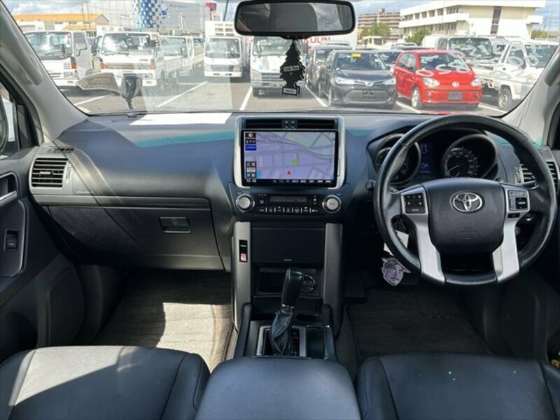 LAND CRUISER PRADO-15