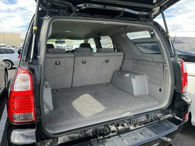 HILUX SURF