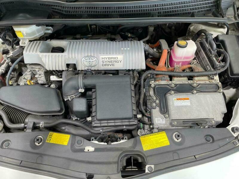 PRIUS-10