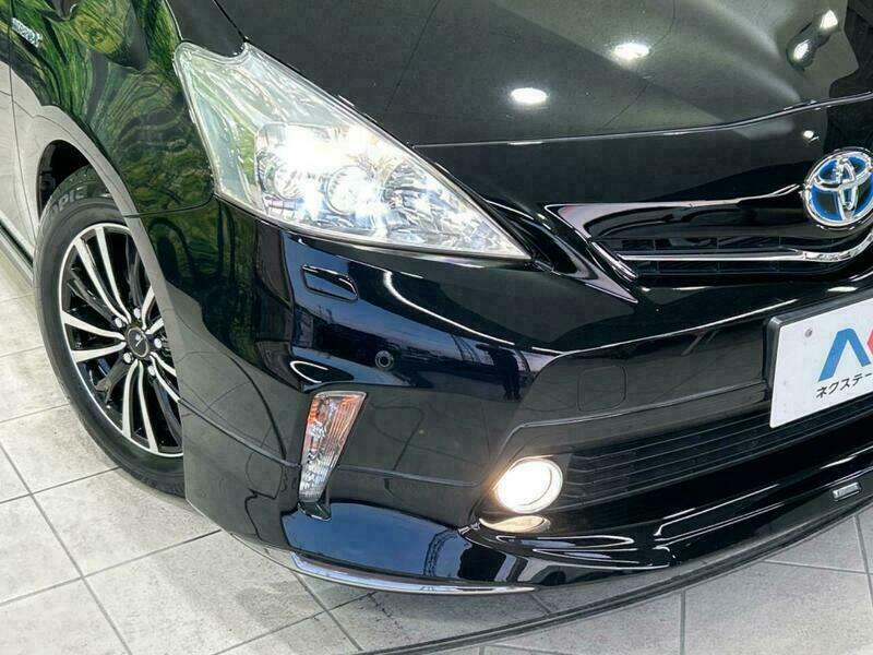 PRIUS ALPHA