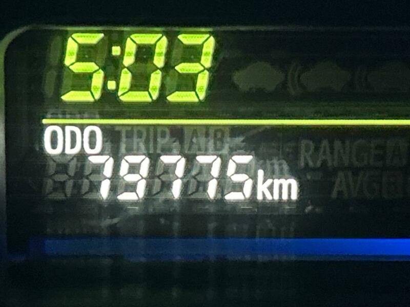 PRIUS ALPHA