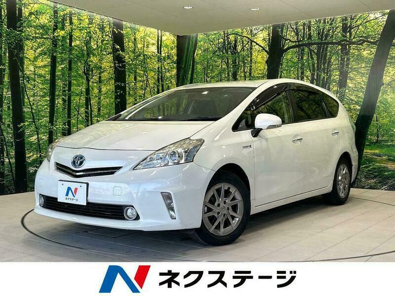 PRIUS ALPHA