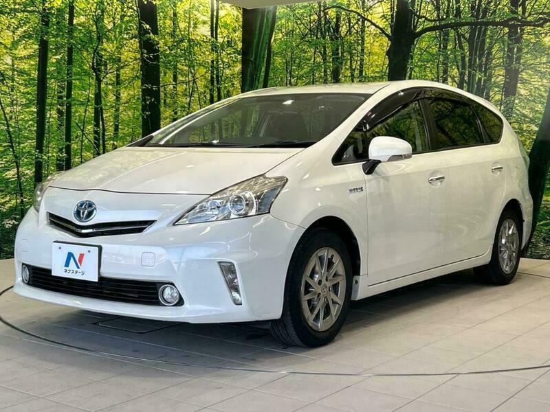 PRIUS ALPHA