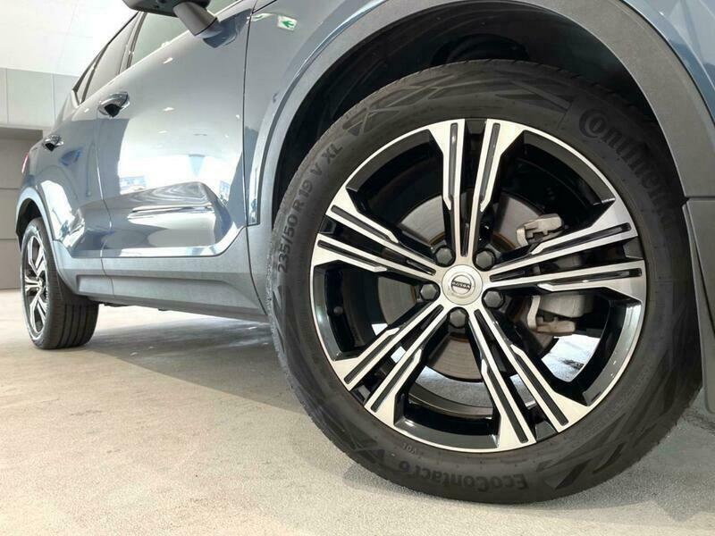 XC40
