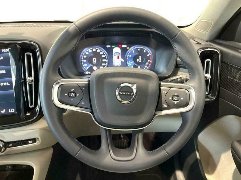 XC40
