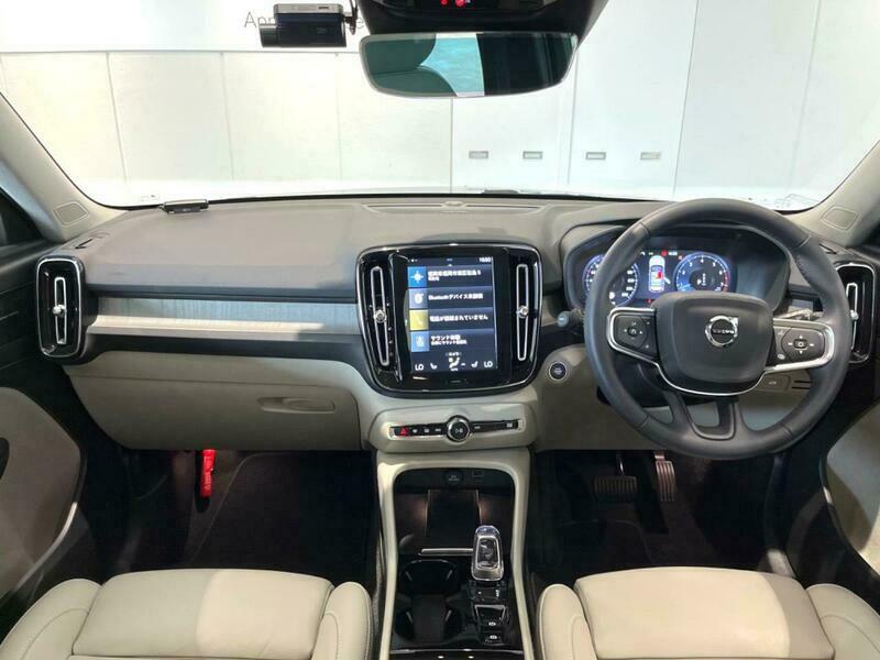 XC40