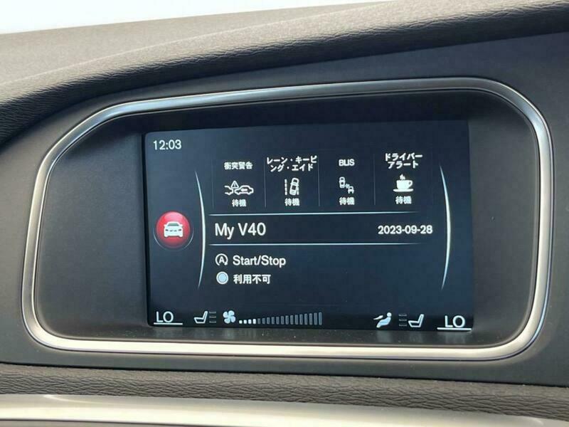 V40