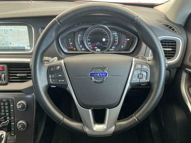 V40