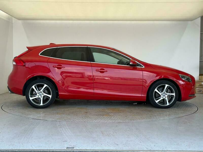 V40