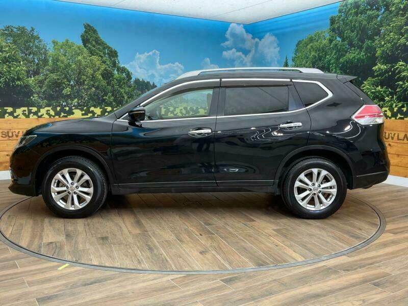 X-TRAIL-42